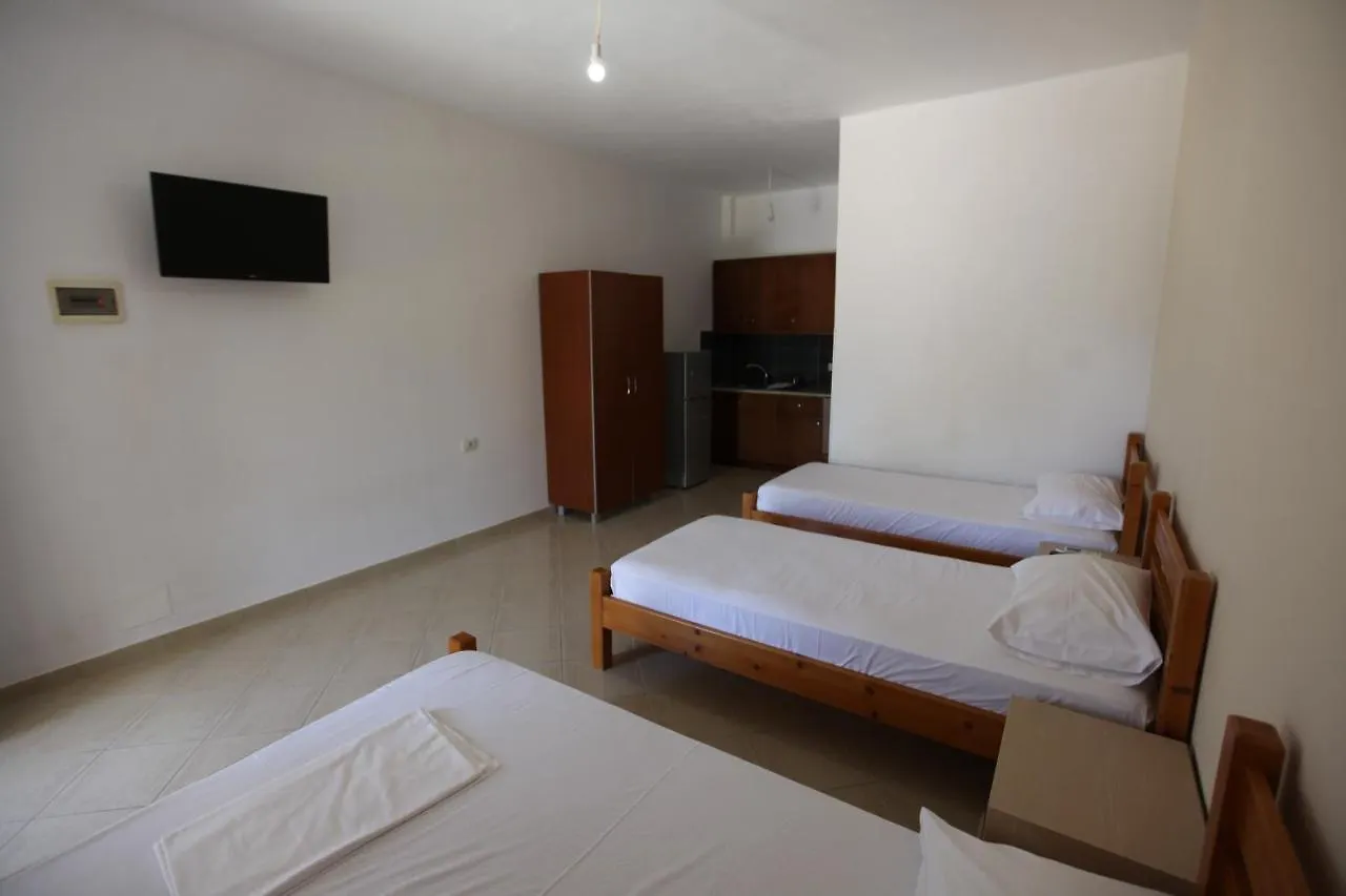 Alexia Apartments Borsh